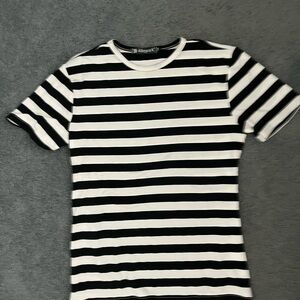 Allegra K Black and White Striped Short Sleeve Tee